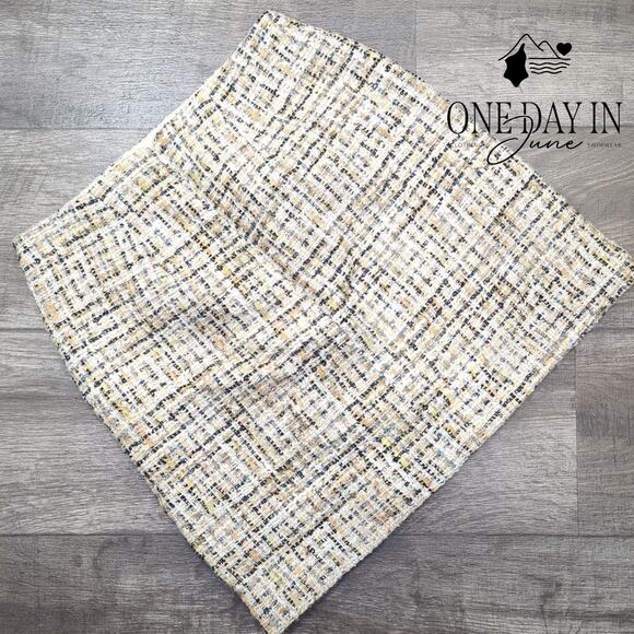 Loft Pocketed Mini Skirt Size 0 - Picture 5 of 5